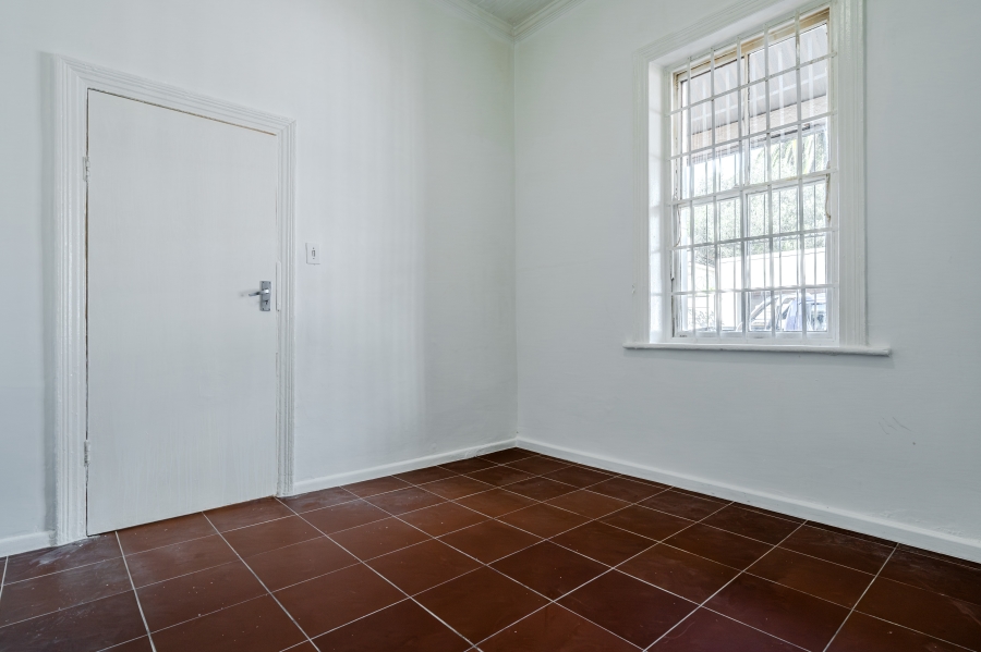 3 Bedroom Property for Sale in Woodstock Western Cape